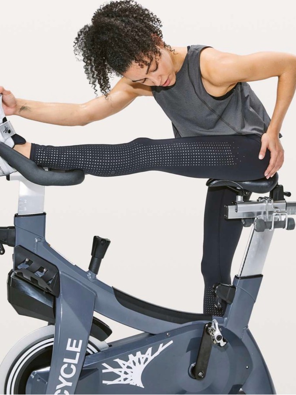 Lululemon Ride & Reflect Tight 28" *SoulCycle collab - Picture 2 of 11
